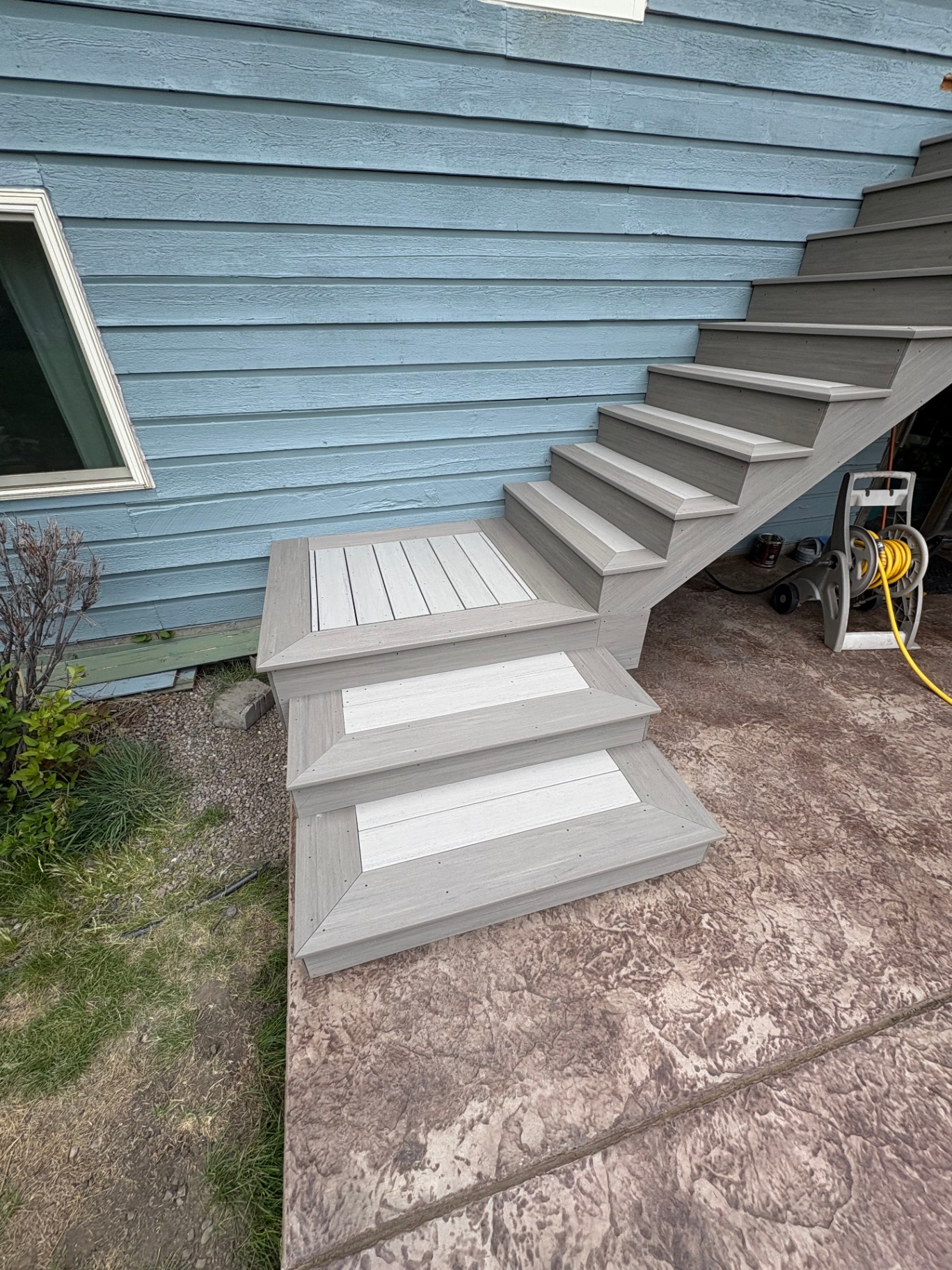 Custom composite stairs with landing
